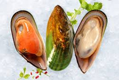 1/2 shell mussells 1kg pack $17 a pack